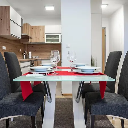 Vita Apartment *